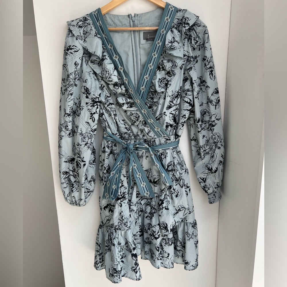 Anthropologie sz large blue patterned long sleeve tunic / minidress w/ ruffles